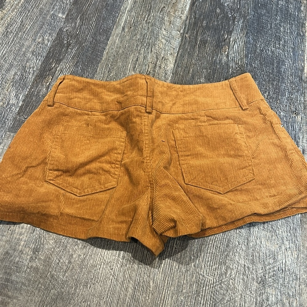 2 pair Shorts - Picture 6 of 16